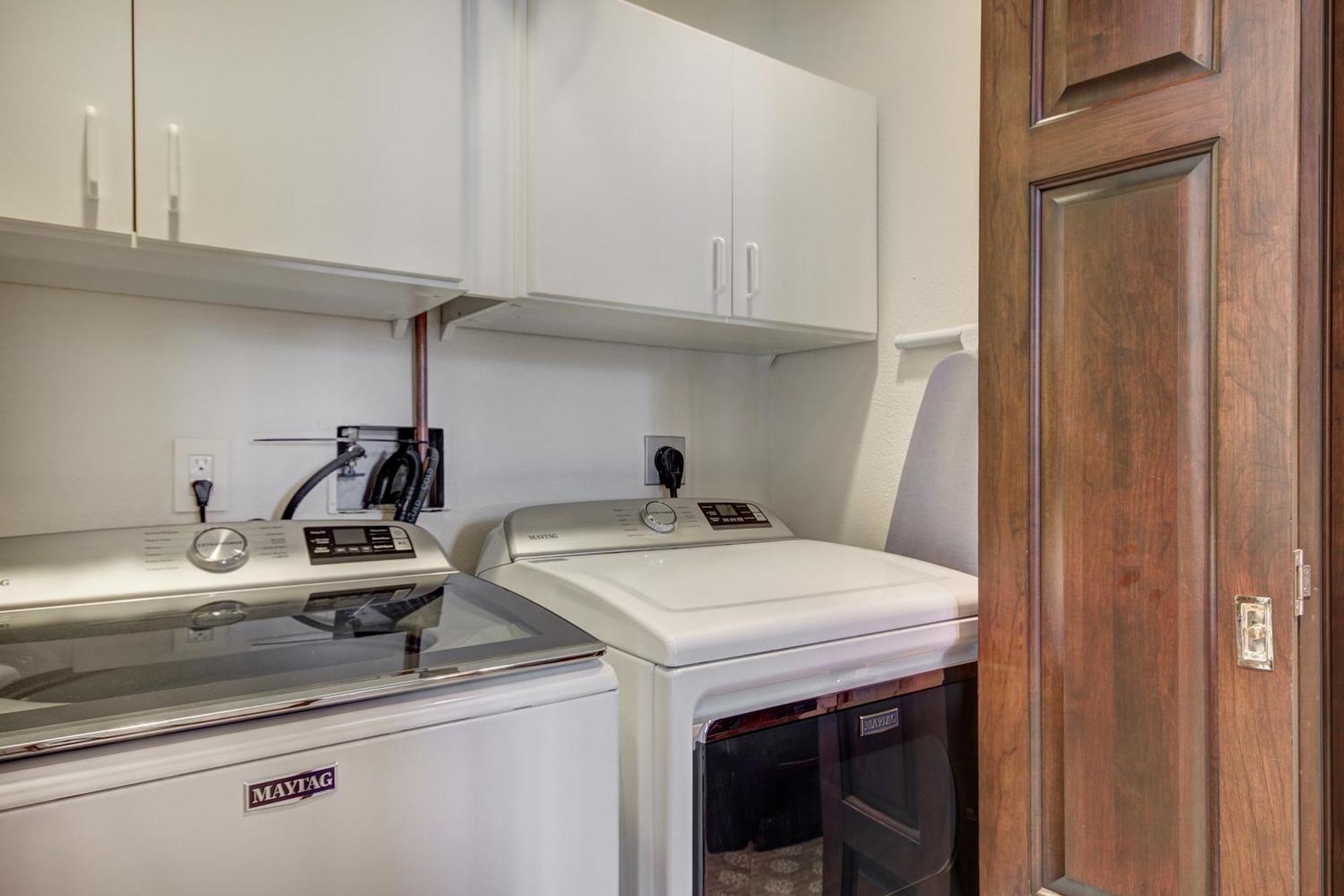 Luxury Ski-In 3 Bedroom Penthouse Inside Pines Lodge, Sleeps 10! Condo Бийвър Крийк Екстериор снимка